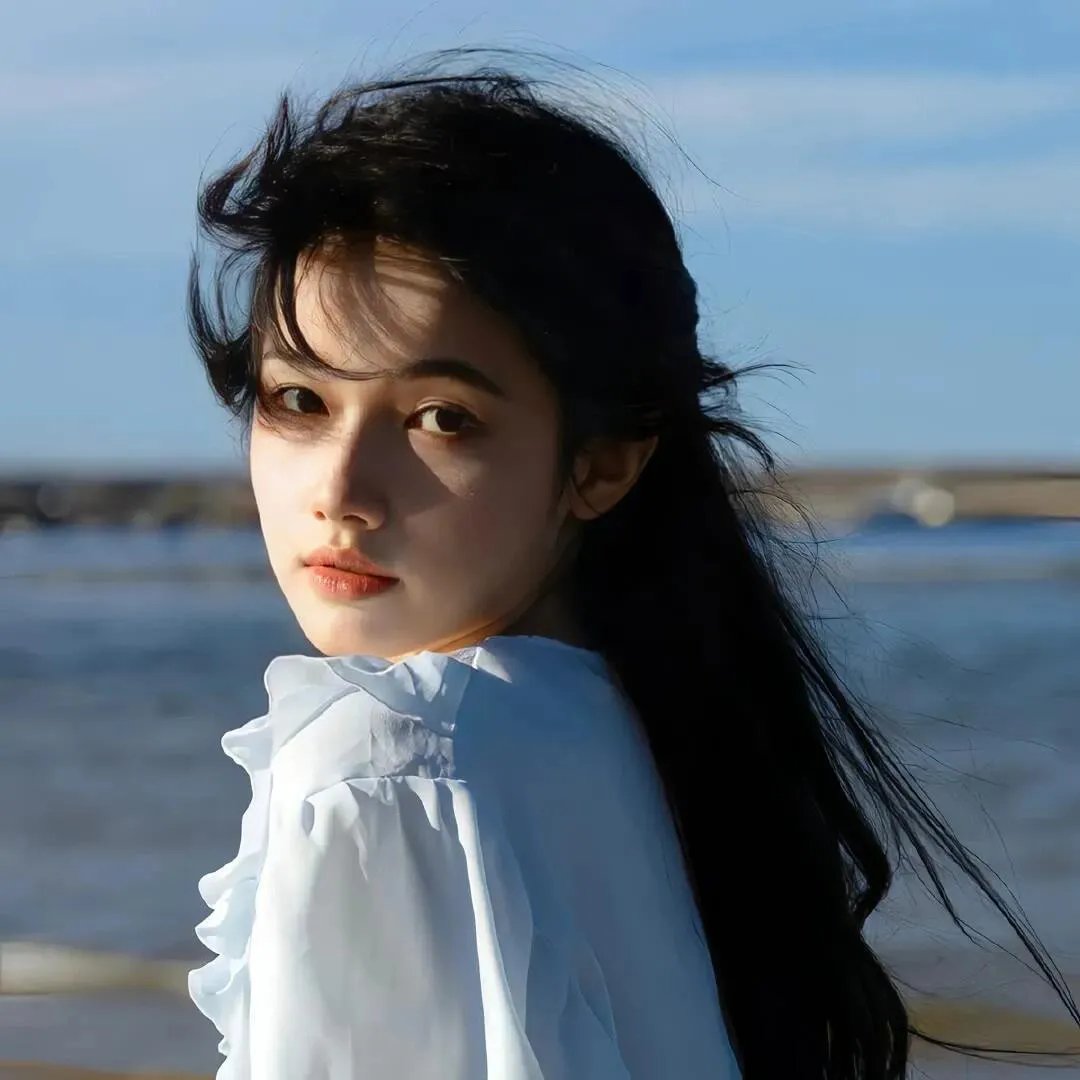 半山夜未央·重逢海报